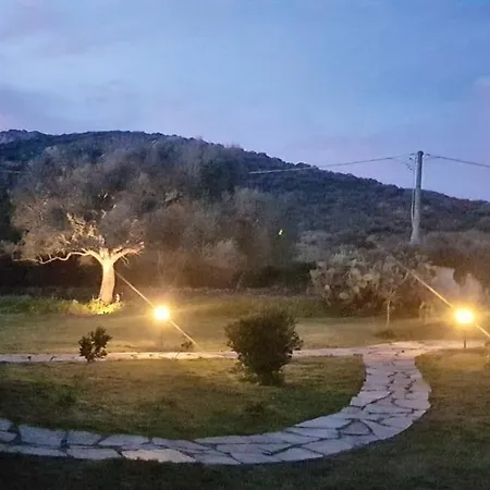 Holiday Via Gala Antonio Ferienhaus Olbia